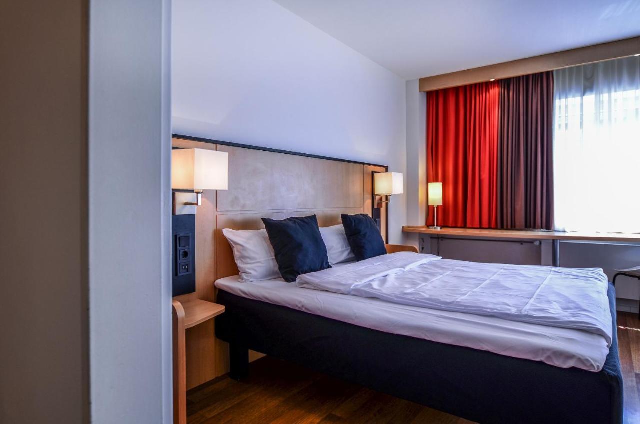 Stay Lev Hotel Leverkusen Exterior photo